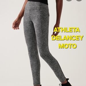 Athleta Delancey Moto Leggings Med Zippered Pockets
